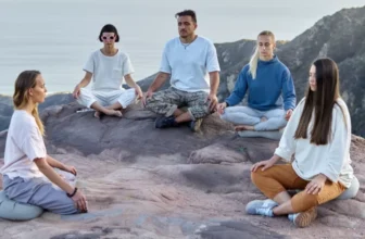 The Healing Benefits of Meditation Retreats