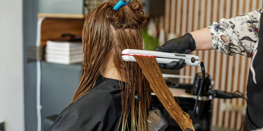 How Do You Know if Your Hair Needs Protein or Moisture? How Do You Know if Your Hair Needs Protein or Moisture?