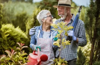 What Are the Best Practices for Protecting Your Back While Gardening?