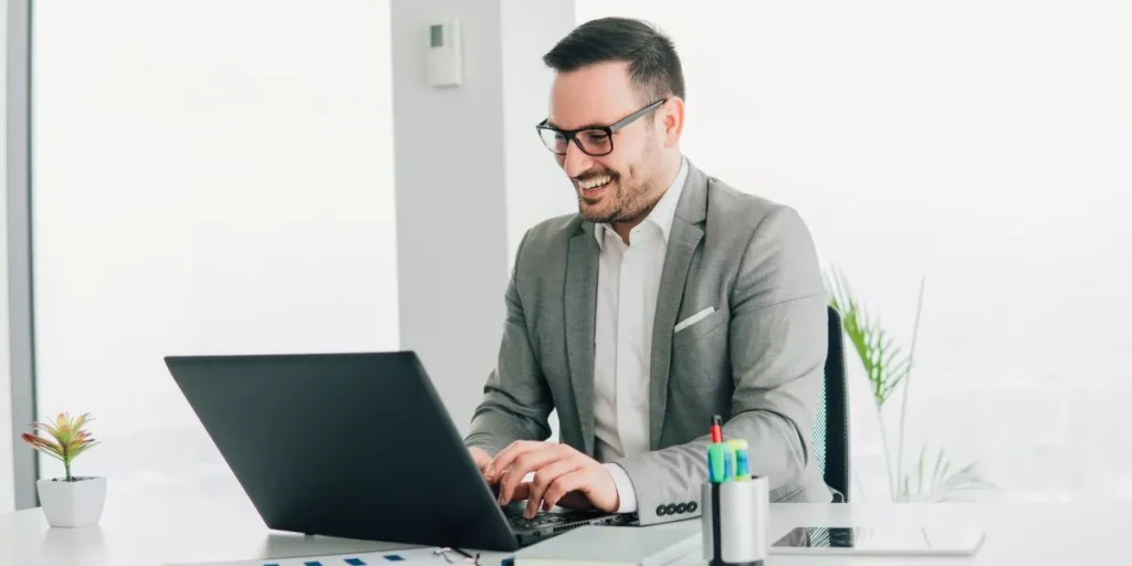 The Ultimate Guide to Buying a Business Laptop