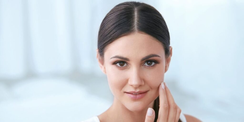 How to Achieve Healthy Skin While Traveling How to Achieve Healthy Skin While Traveling