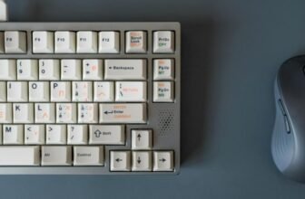 What Is the Difference Between TKL (Tenkeyless) and Full-Sized Gaming Keyboards?