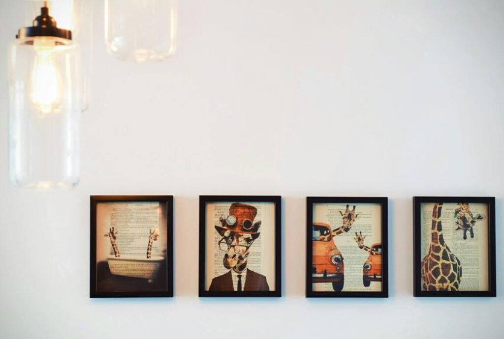 How Do You Choose the Right Wall Decor for a Small Room? How Do You Choose the Right Wall Decor for a Small Room?