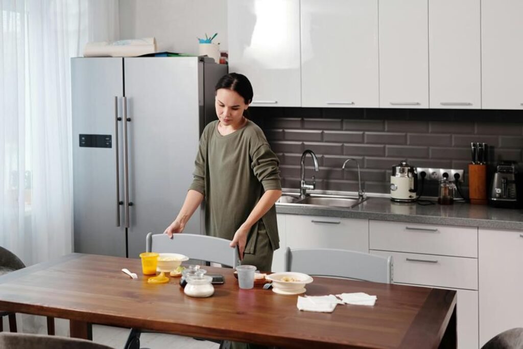 What Are Quick Hacks for Cleaning Kitchen Appliances?