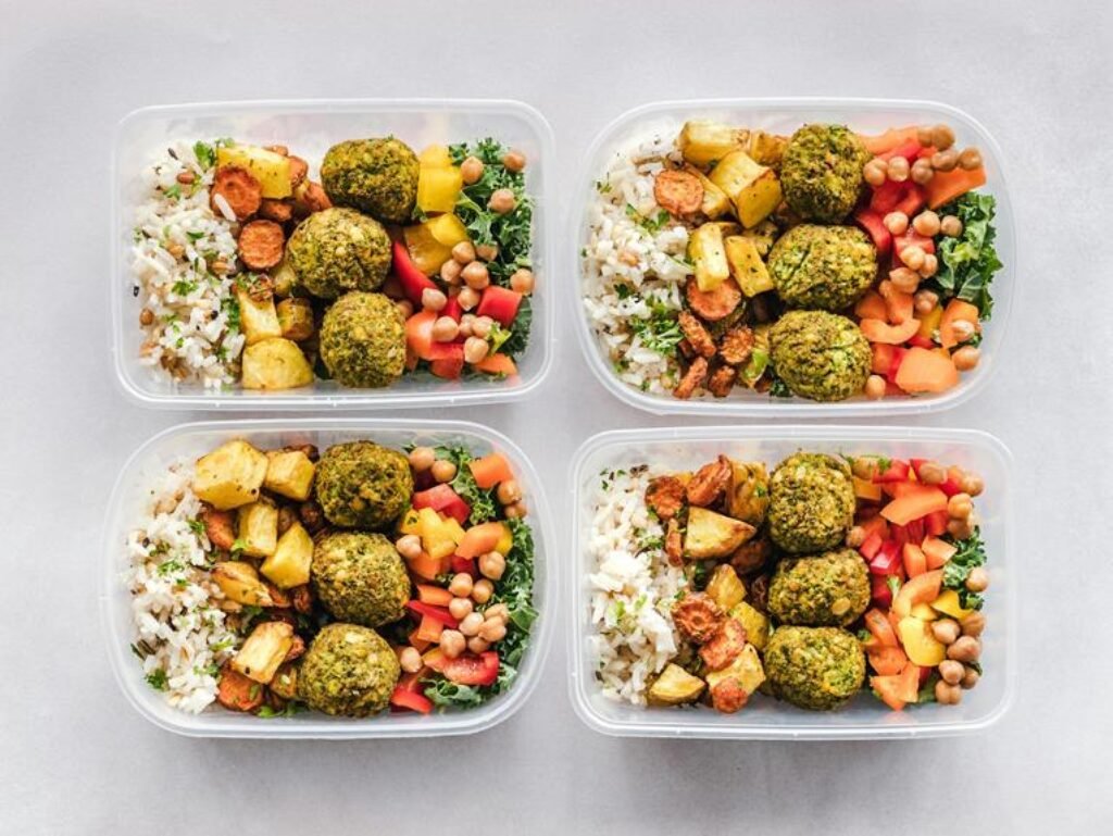 Easy Kitchen Hacks for Healthier Family Meals