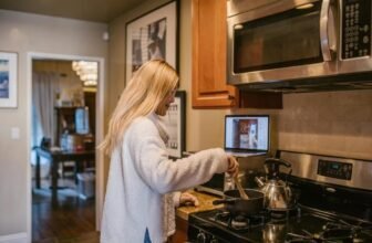 What Are the Best Tips for Preventing Microwave Accidents?