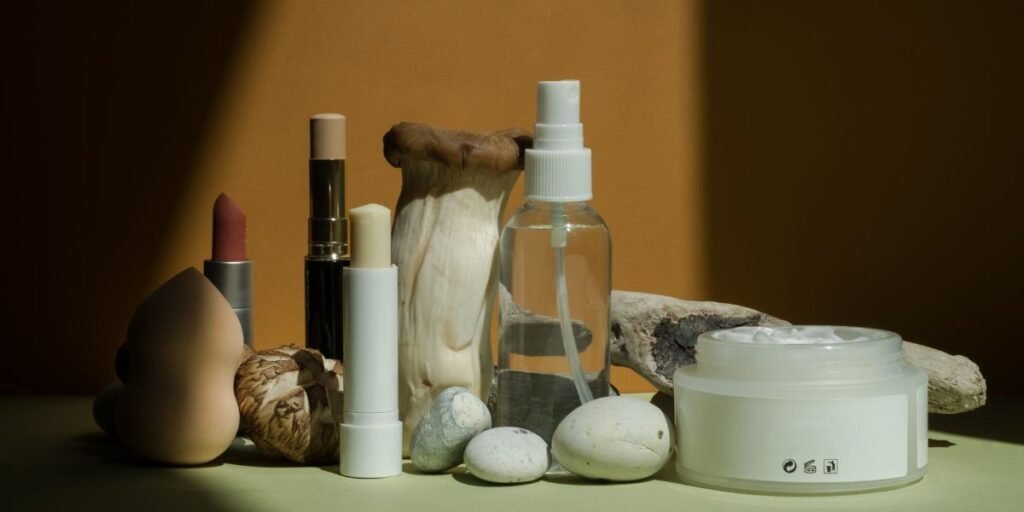 The Top Skincare Products You Need in Your 30s The Top Skincare Products You Need in Your 30s