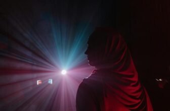 How Do You Set the Mood With Lighting for Different Occasions?
