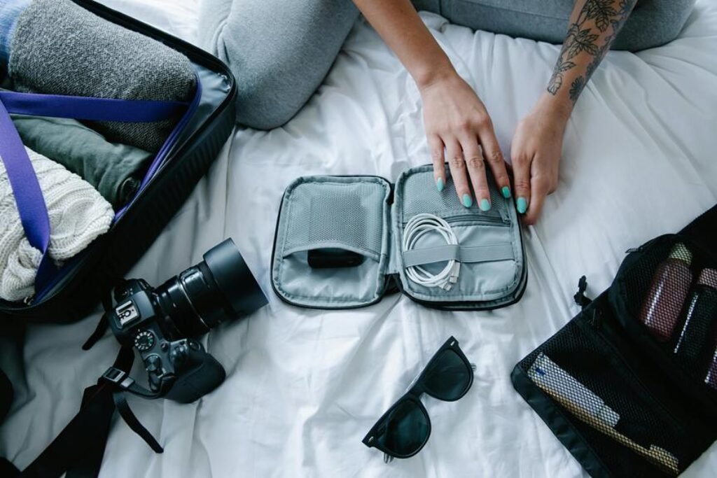 How Do You Keep Cables and Electronics Neatly Organized?