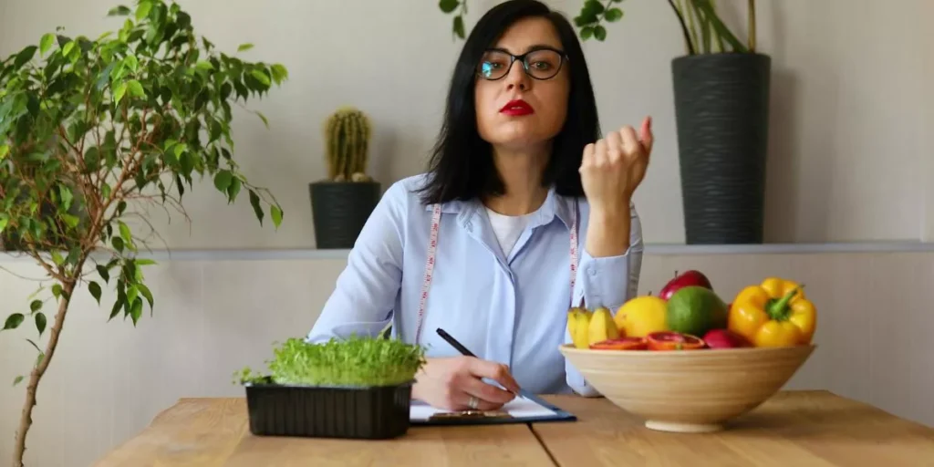 How Can Vegetarians and Vegans Plan Balanced and Delicious Meal Prep Options? How Can Vegetarians and Vegans Plan Balanced and Delicious Meal Prep Options?