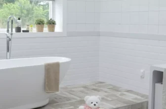 Trendy Bathroom Decor Accessories for 2025