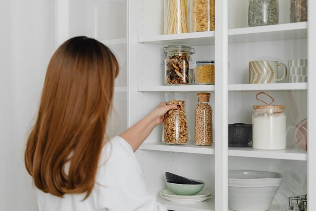 What Are the Top Reusable Food Storage Solutions?